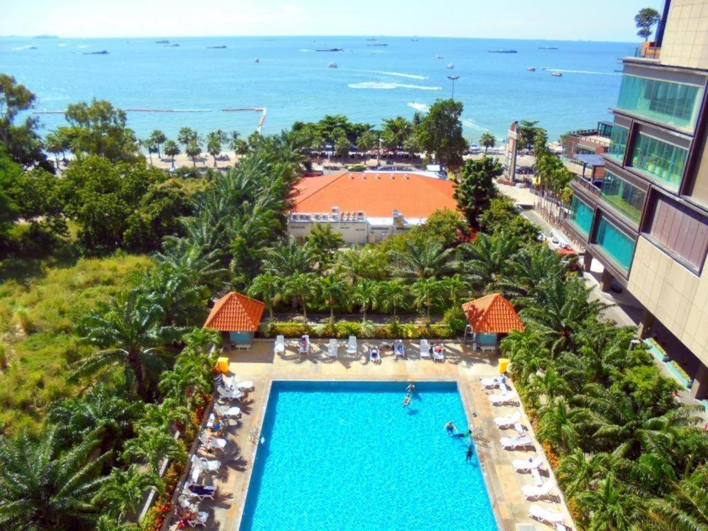 View Talay 6 Pattaya Beach By Anatolia Condo Suite Exterior foto